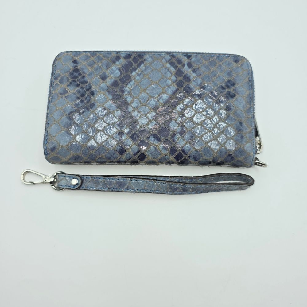 Michael Kors Bedford Blue Python Wallet - Picture 2 of 16